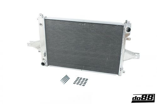 Volvo S60 R V70 R S80 99-08 Radiator in the group By vehicle / Volvo / Diesel engines / 2005-2009 at do88 AB (WC-210-Man)