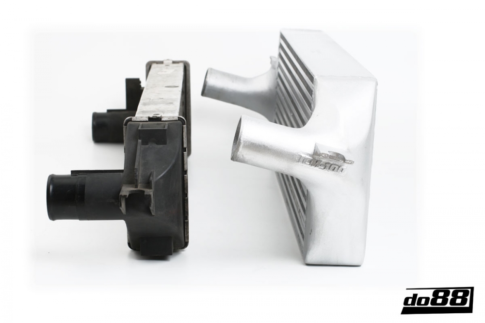 SAAB 900/93 Turbo 9402 Intercooler SAAB Intercooler Eng