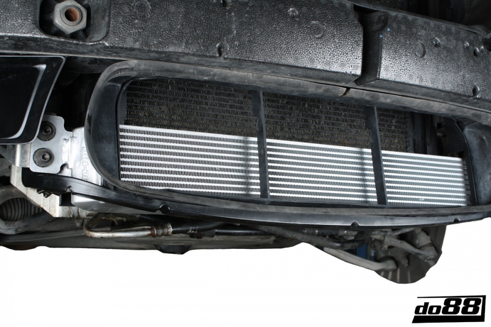 BMW M3 E90 Motoroljekylare Racing | BMW Oil Coolers ...