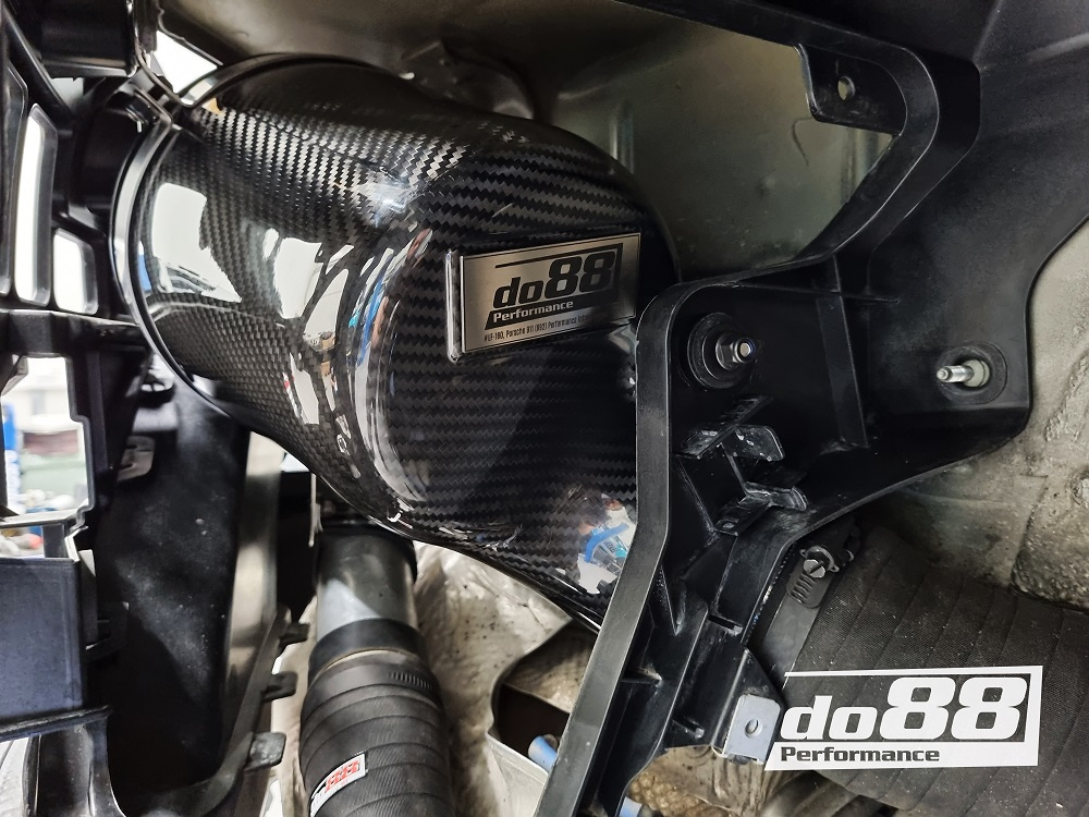 Porsche 911 Carrera (992) Insugssystem Porsche 911 Carrera (992) Insugssystem