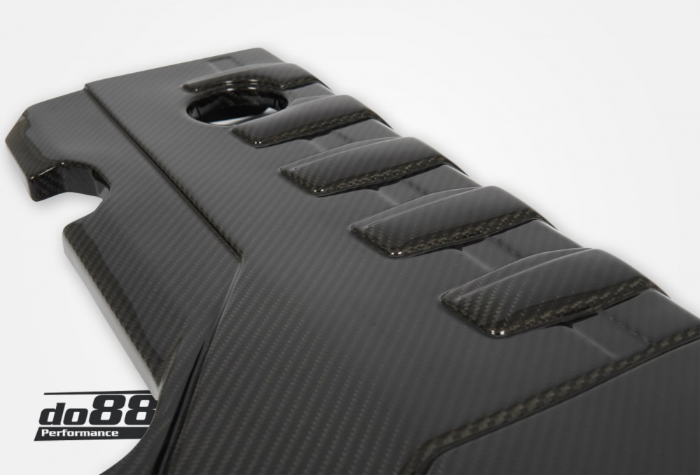 Audi RS3 8V.2 & 8Y / TTRS 8S Motorkåpa och insugskåpa Kolfiber Audi RS3 8V.2 & 8Y / TTRS 8S Motorkåpa och insugskåpa Kolfiber