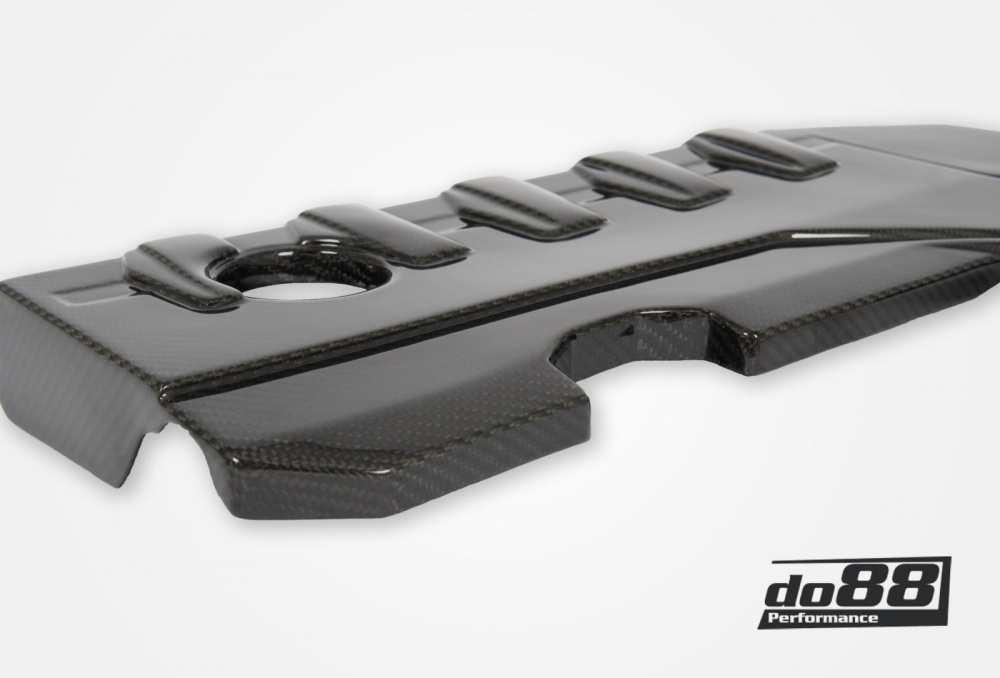 Audi RS3 8V.2 & 8Y / TTRS 8S Motorkåpa och insugskåpa Kolfiber Audi RS3 8V.2 & 8Y / TTRS 8S Motorkåpa och insugskåpa Kolfiber