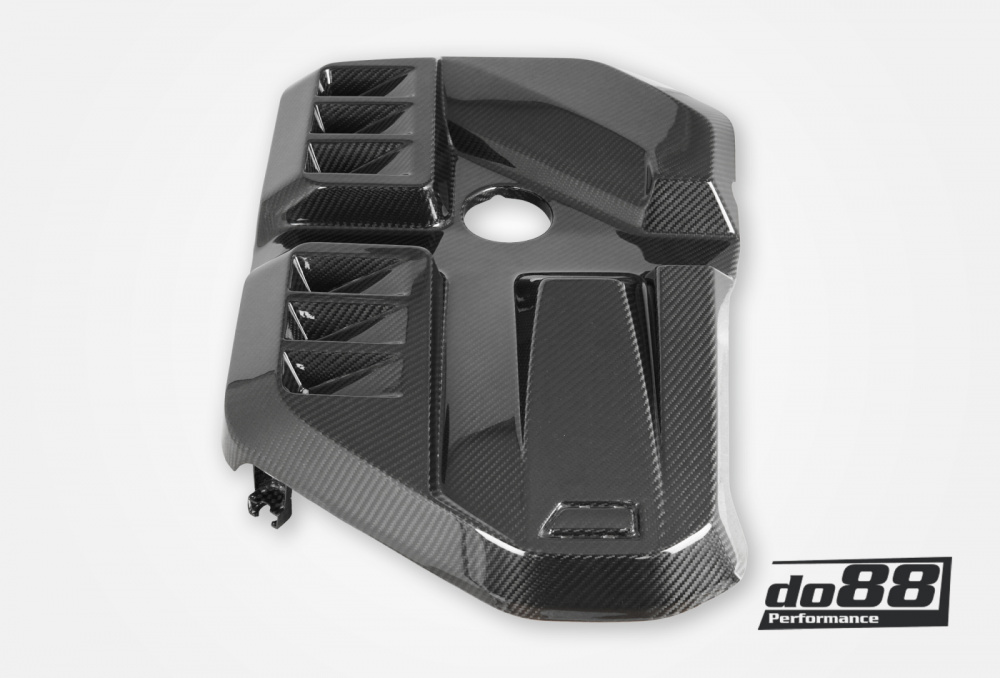Motorkåpa Kolfiber, BMW M2 M3 M4 G80 G82 G87 (S58) i gruppen Modellanpassat / BMW / G80 G87, S58 (M2 M3 M4) hos do88 AB (MK-160)
