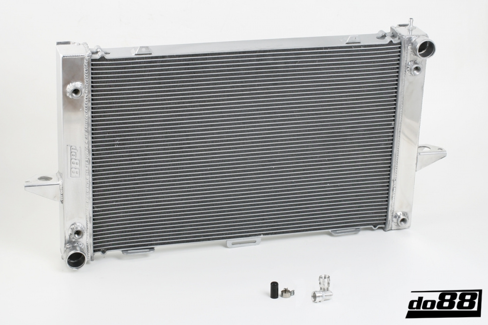 Volvo 850/X70 Turbo Manual 94-98 Radiator in the group By vehicle / Volvo / 850 S70 V70 C70, P80 (1992-1998) at do88 AB (WC-200-1)