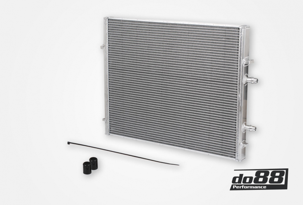 BMW F8X M2C M3 M4 Front Intercooler Vattenkylare i gruppen Modellanpassat / BMW / F80 F82 F87, S55 (M2C M3 M4) hos do88 AB (WC-350)